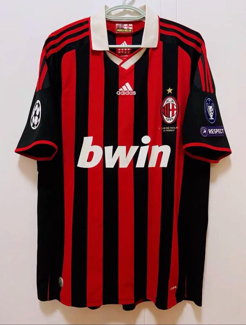 西媒热议亚马尔表现：昨晚真正的18岁新星是埃斯特旺