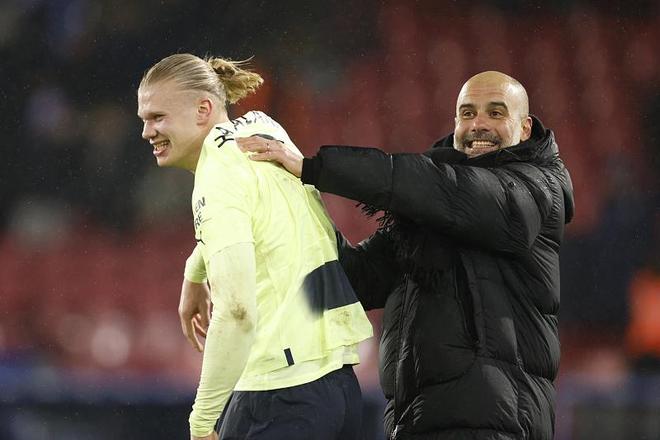 意甲第14轮裁判安排揭晓：那不勒斯迎战尤文图斯，拉佩纳执法（意甲第14轮裁判安排出炉：拉佩纳主哨那不勒斯对阵尤文图斯）