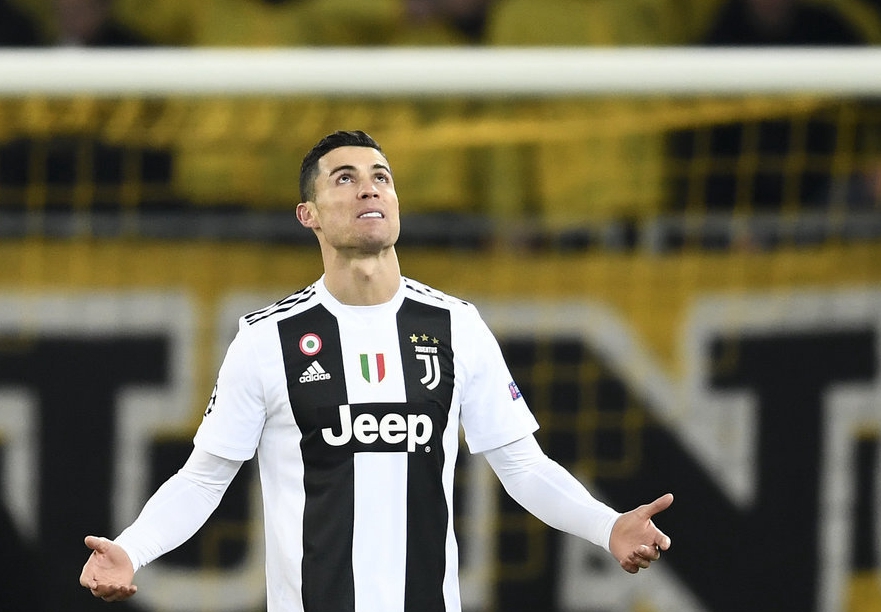 鲁媒：限制投入更需加快造血，中国职业足球生存困境并未解决（鲁媒：限投之下更需加速造血，中国职业足球生存难题仍未解）