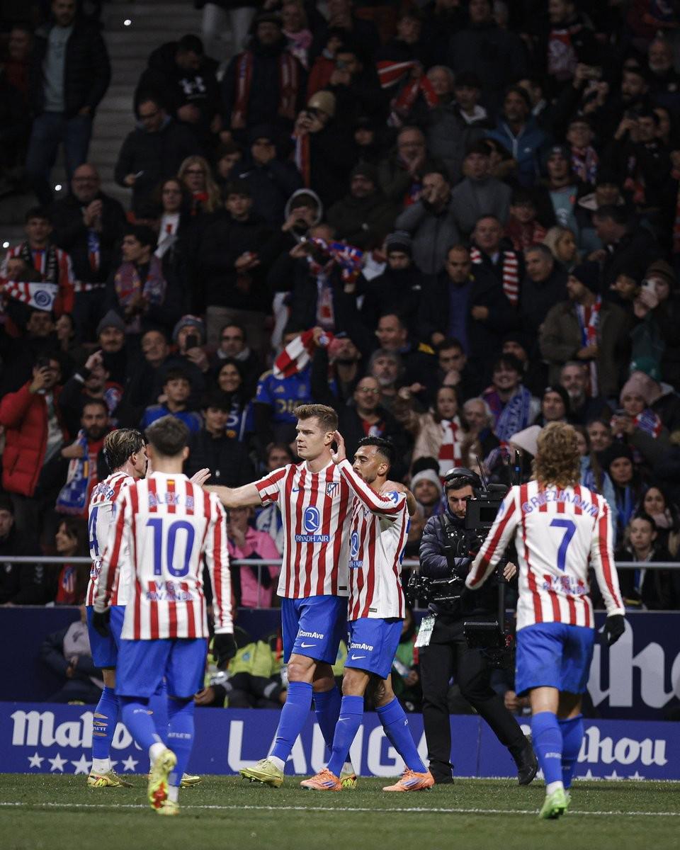 非洲杯半场：马赫雷斯破门，阿尔及利亚1-0十人苏丹（非洲杯半场战报：马赫雷斯建功，阿尔及利亚1-0领先十人苏丹）