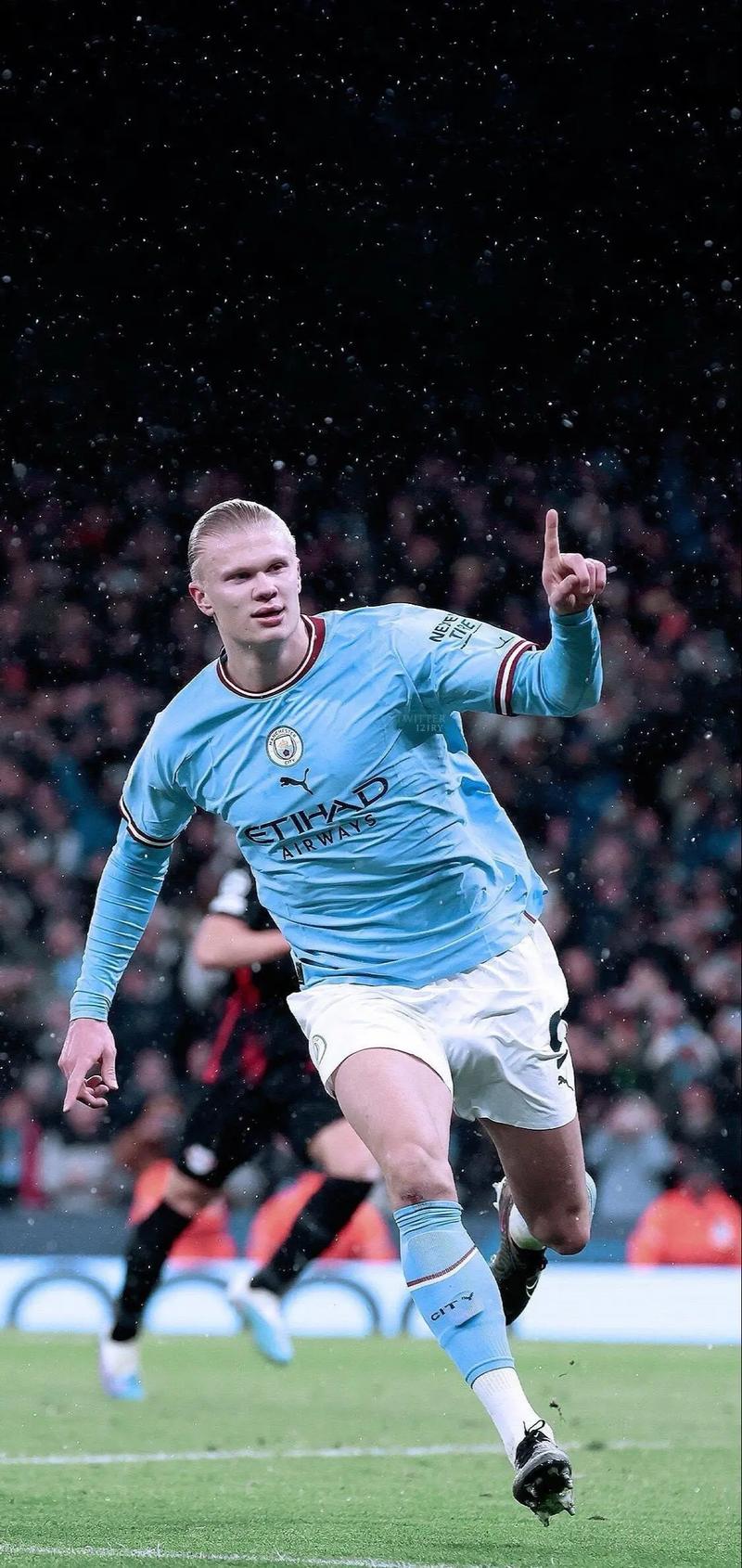 热火140-123大胜快船送其五连败 伦纳德36分哈登11分难救主