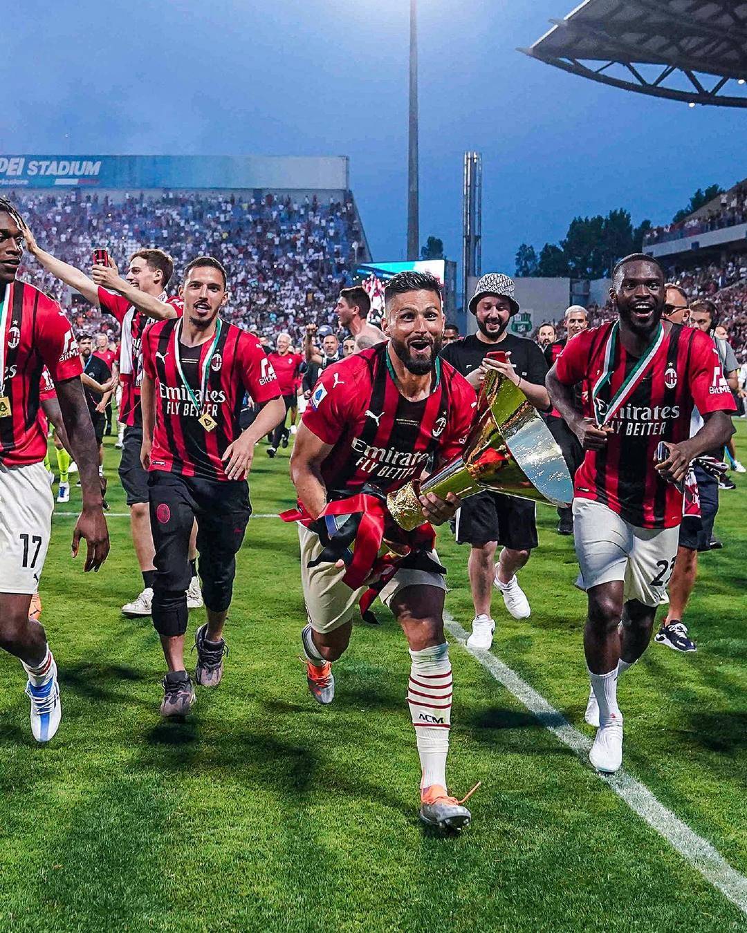 他的停球是教科书级别