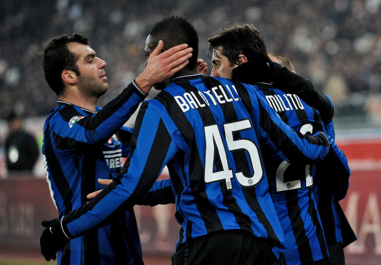 足球国足门将扑出关键点球，助球队惊险取胜