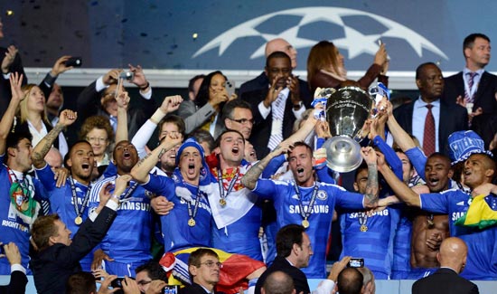 杨乐乐带儿子参加马术比赛！显疲惫汪涵又缺席，11岁沐沐有点紧张