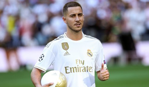 斯基拉：利雅得胜利向布罗佐维奇提供续约合同，但未达成协议（斯基拉：利雅得胜利向布罗佐维奇开出续约提案，双方尚未谈拢）