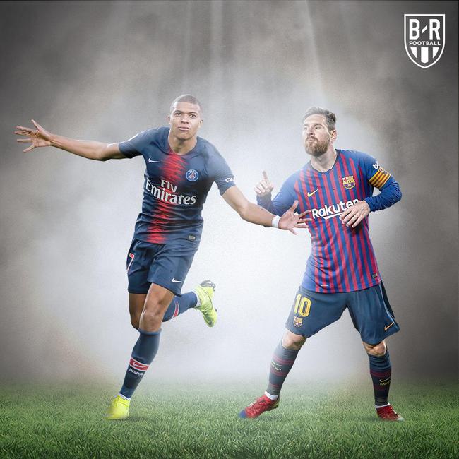 记者：皇马将在今日训练后共进圣诞午餐（据记者报道，皇马将于今日训练结束后举行圣诞午餐）