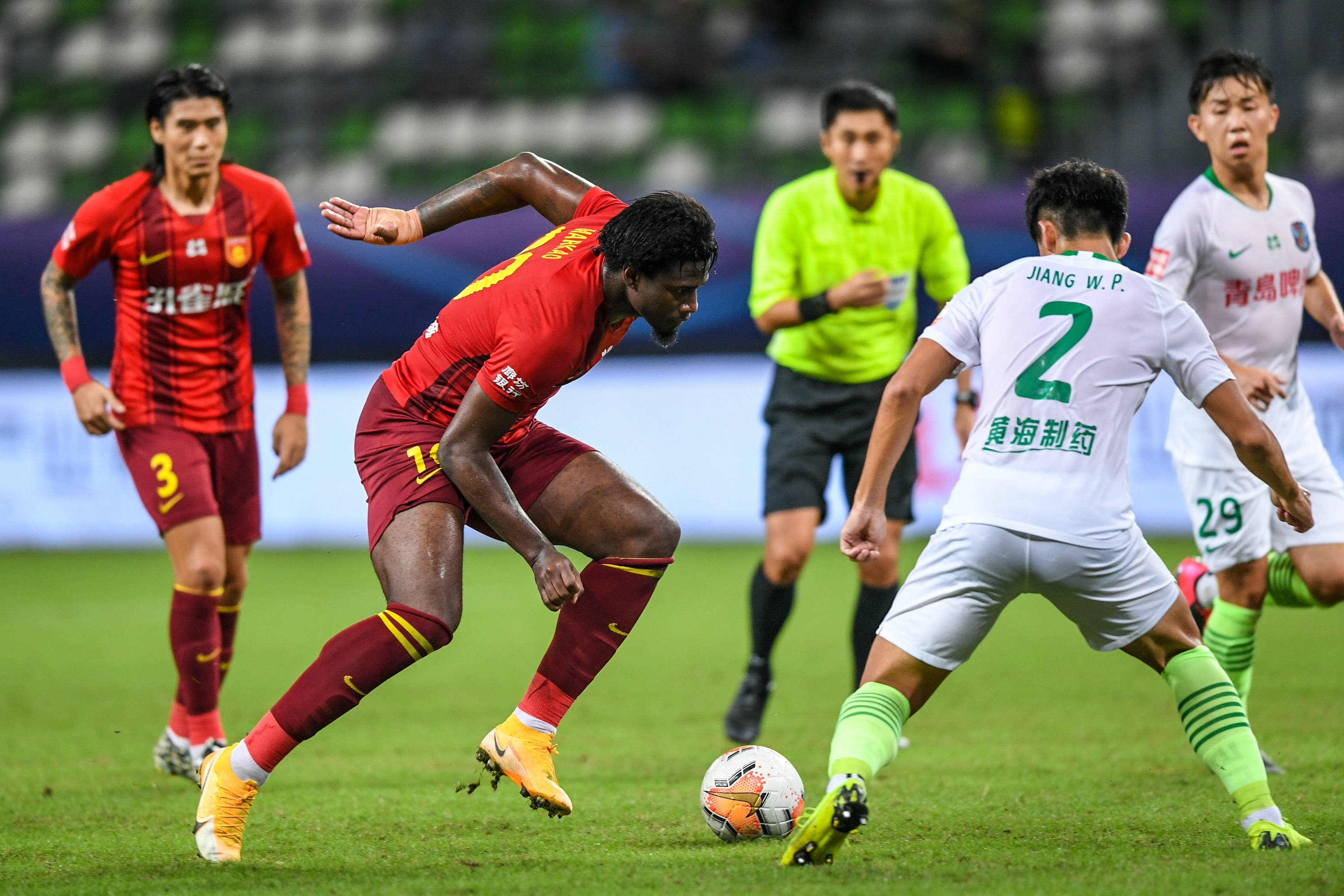 郭晶晶也没想到，霍启刚会因香港火灾后的这一举动，实现口碑暴增