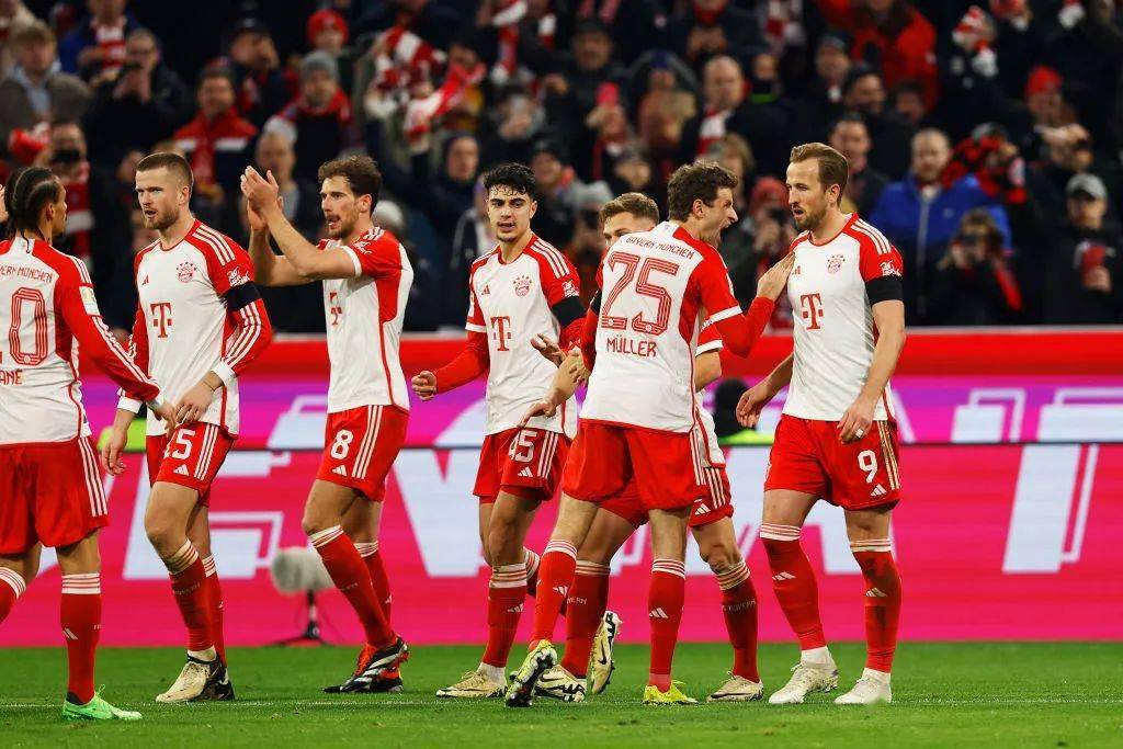 F1阿布扎比大奖赛｜周末酒店价格飙升1600%，停车位置紧张