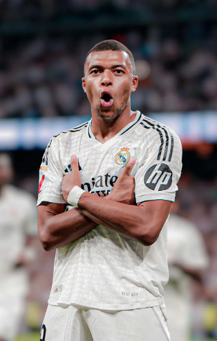 足球报：阿洛伊西下月初带队冬训 浙江锚定外援目标（足球报：阿洛伊西下月初率队开启冬训，浙江已锁定外援人选）