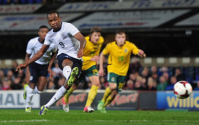 博努奇：小基耶萨可能踢附加赛；球员明白穿意大利球衣的责任